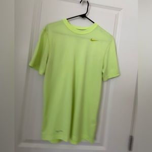 Nike Dri-Fit Men’s S Shirt